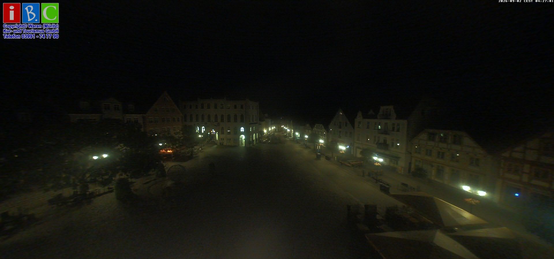 Archiv Foto Webcam Neuer Markt in Waren an der Müritz