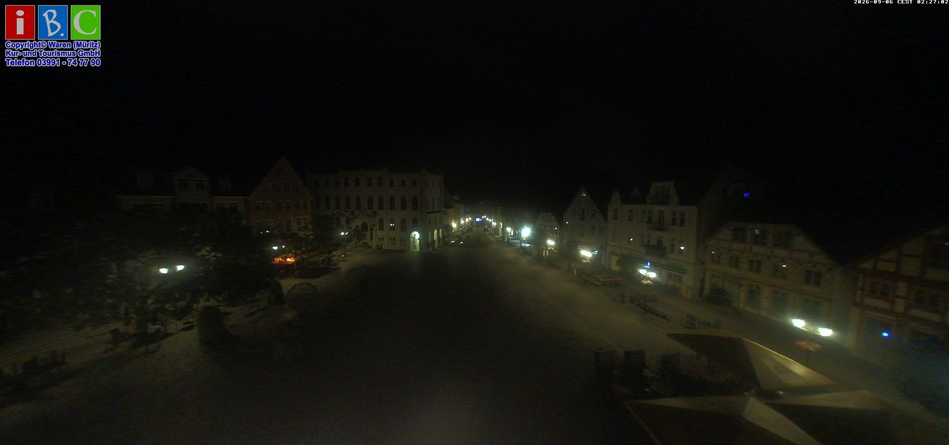 Archiv Foto Webcam Neuer Markt in Waren an der Müritz