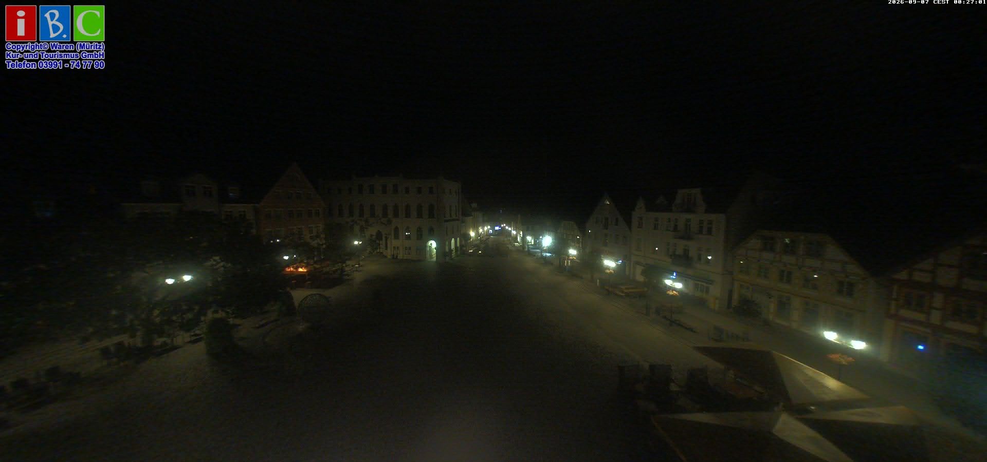 Archiv Foto Webcam Neuer Markt in Waren an der Müritz
