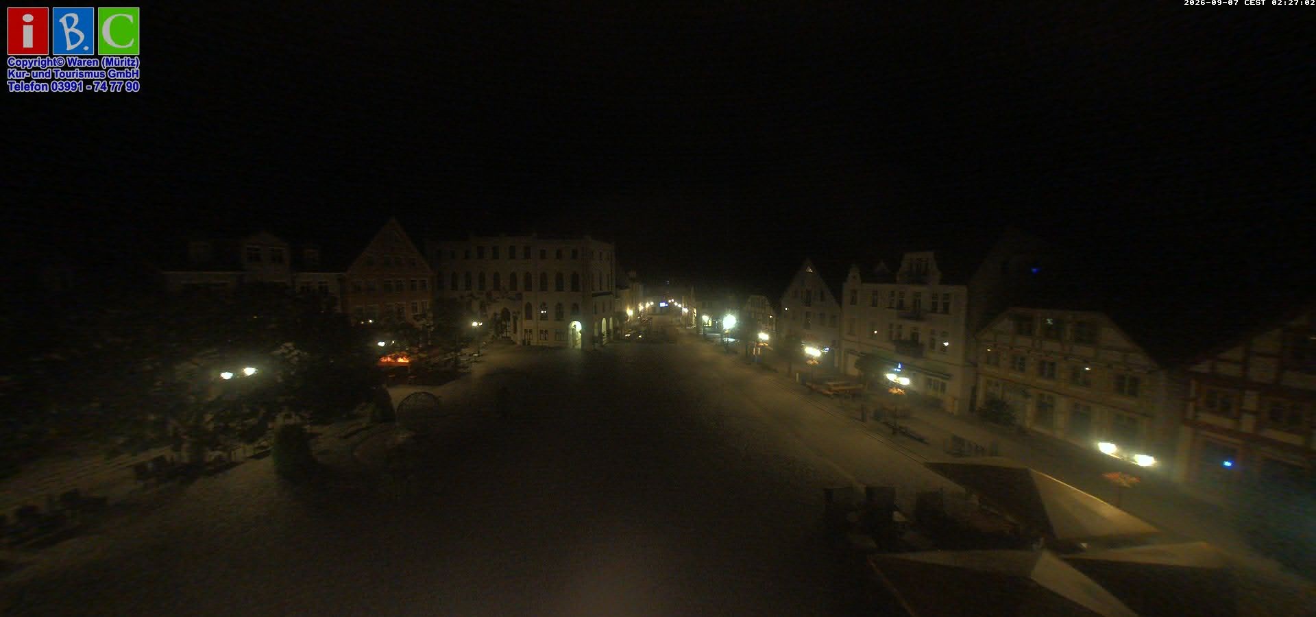 Archiv Foto Webcam Neuer Markt in Waren an der Müritz
