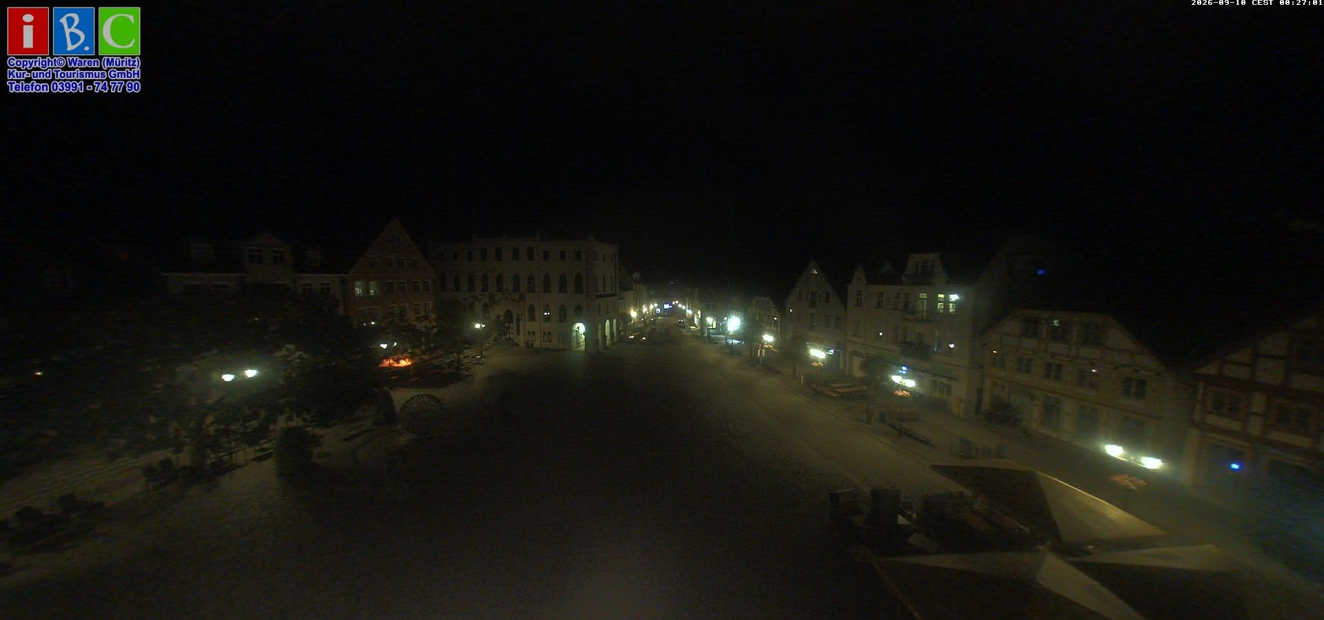 Archiv Foto Webcam Neuer Markt in Waren an der Müritz