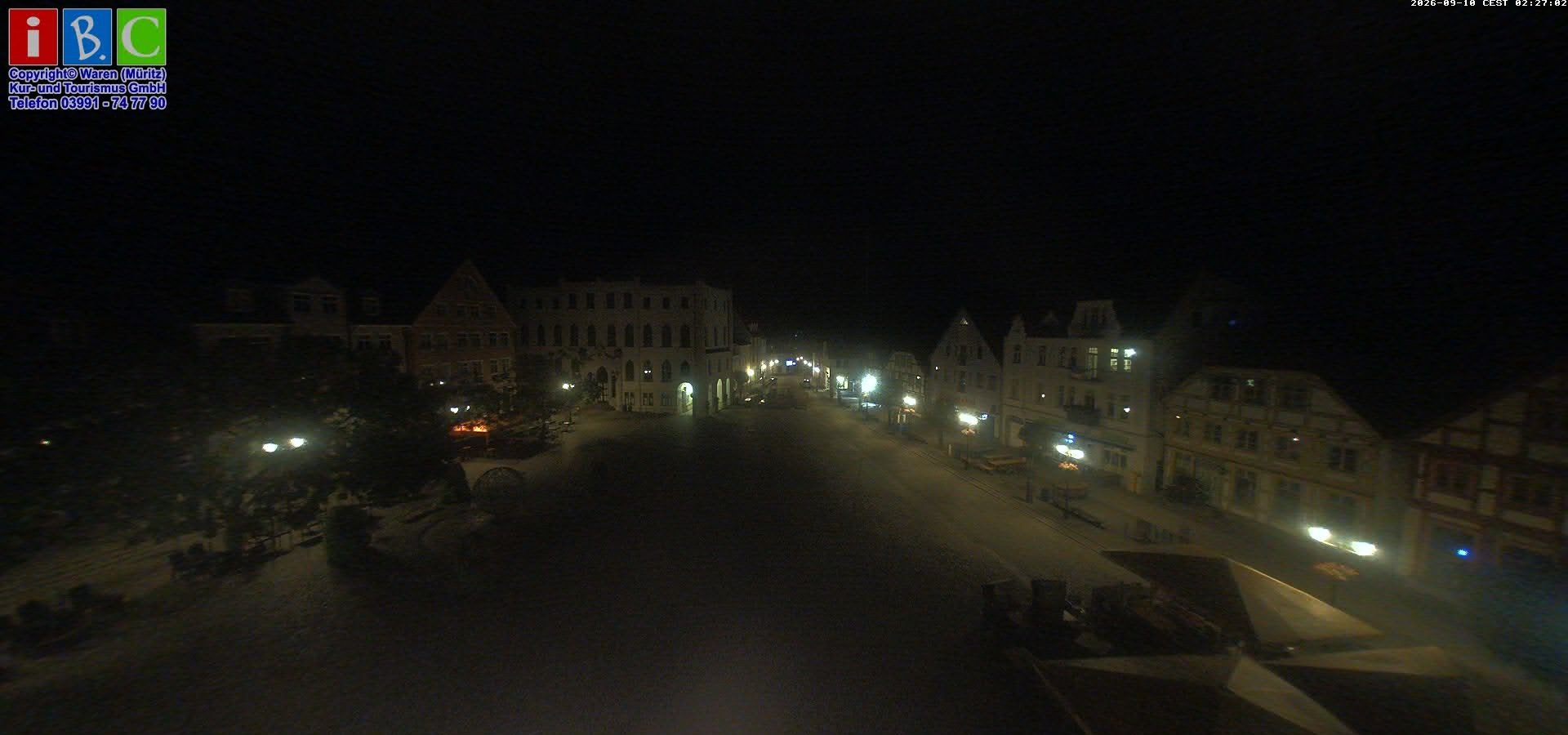 Archiv Foto Webcam Neuer Markt in Waren an der Müritz