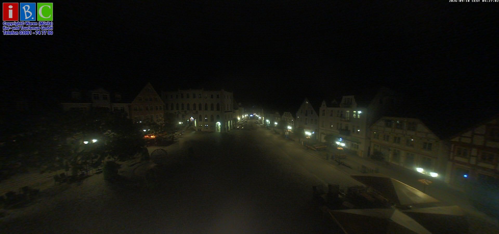 Archiv Foto Webcam Neuer Markt in Waren an der Müritz