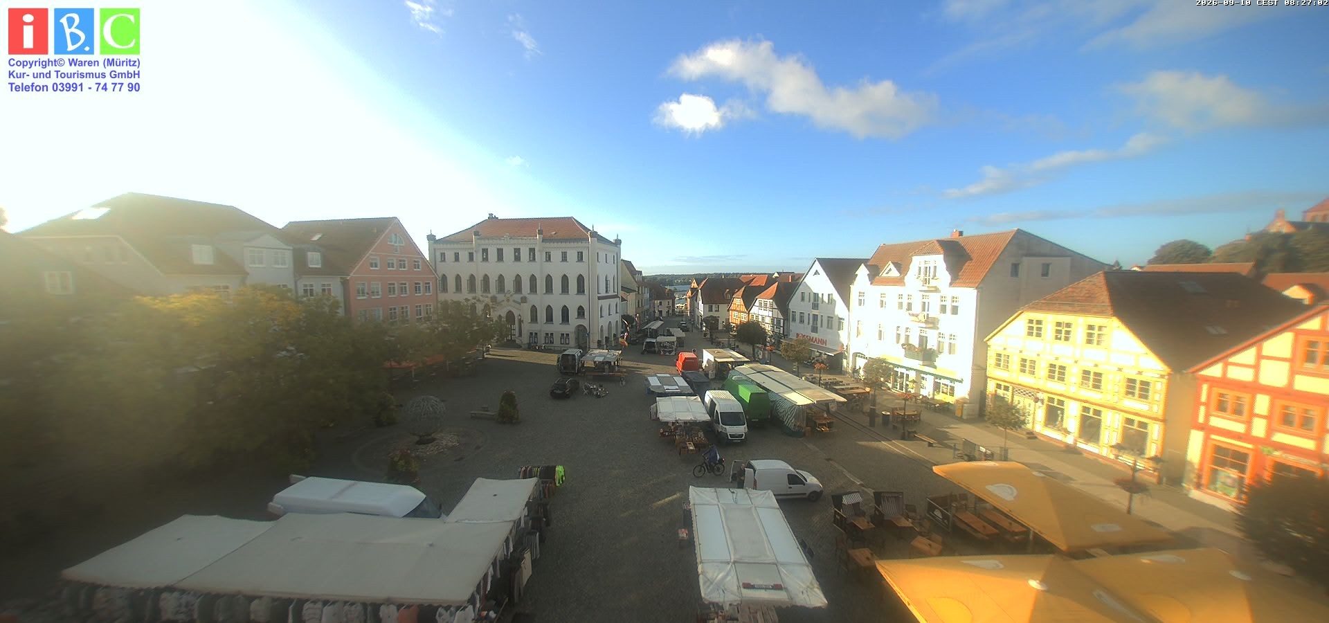 Archiv Foto Webcam Neuer Markt in Waren an der Müritz