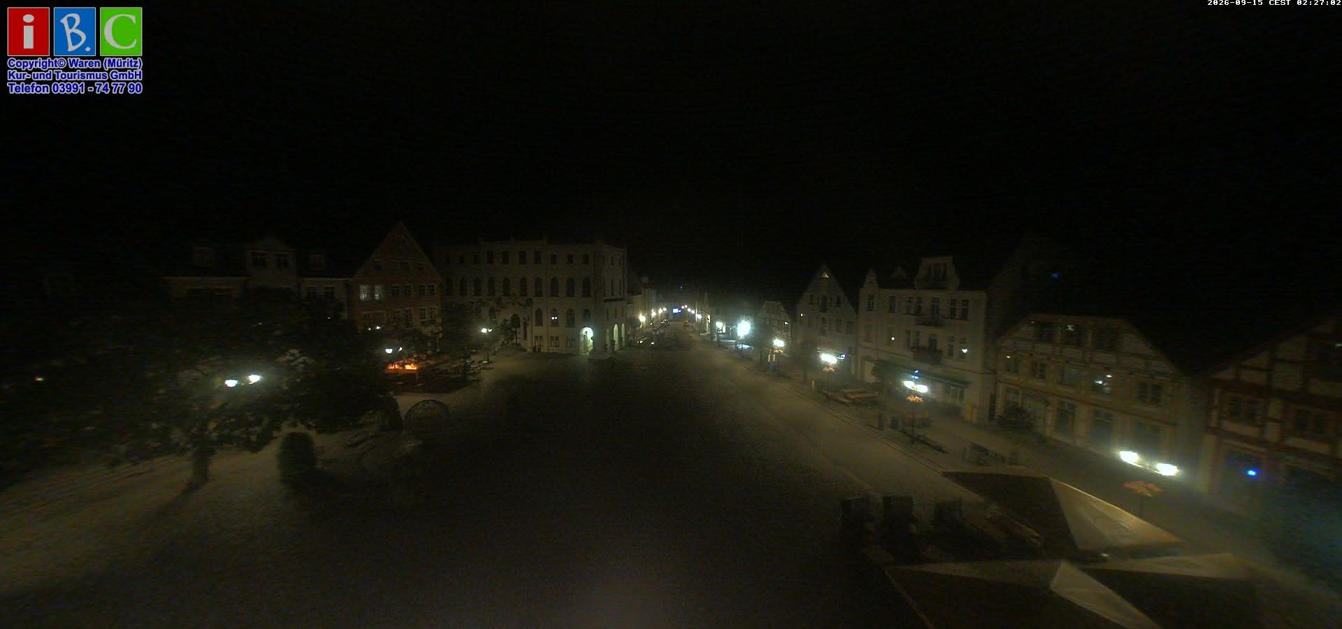 Archiv Foto Webcam Neuer Markt in Waren an der Müritz