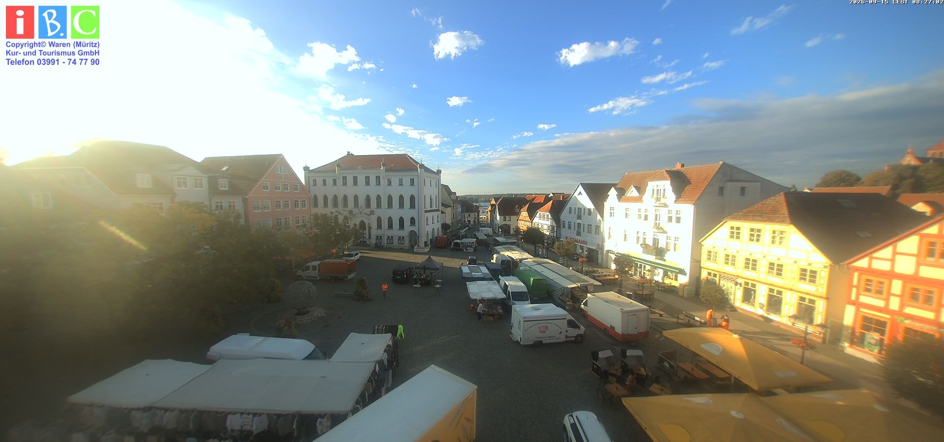 Archiv Foto Webcam Neuer Markt in Waren an der Müritz