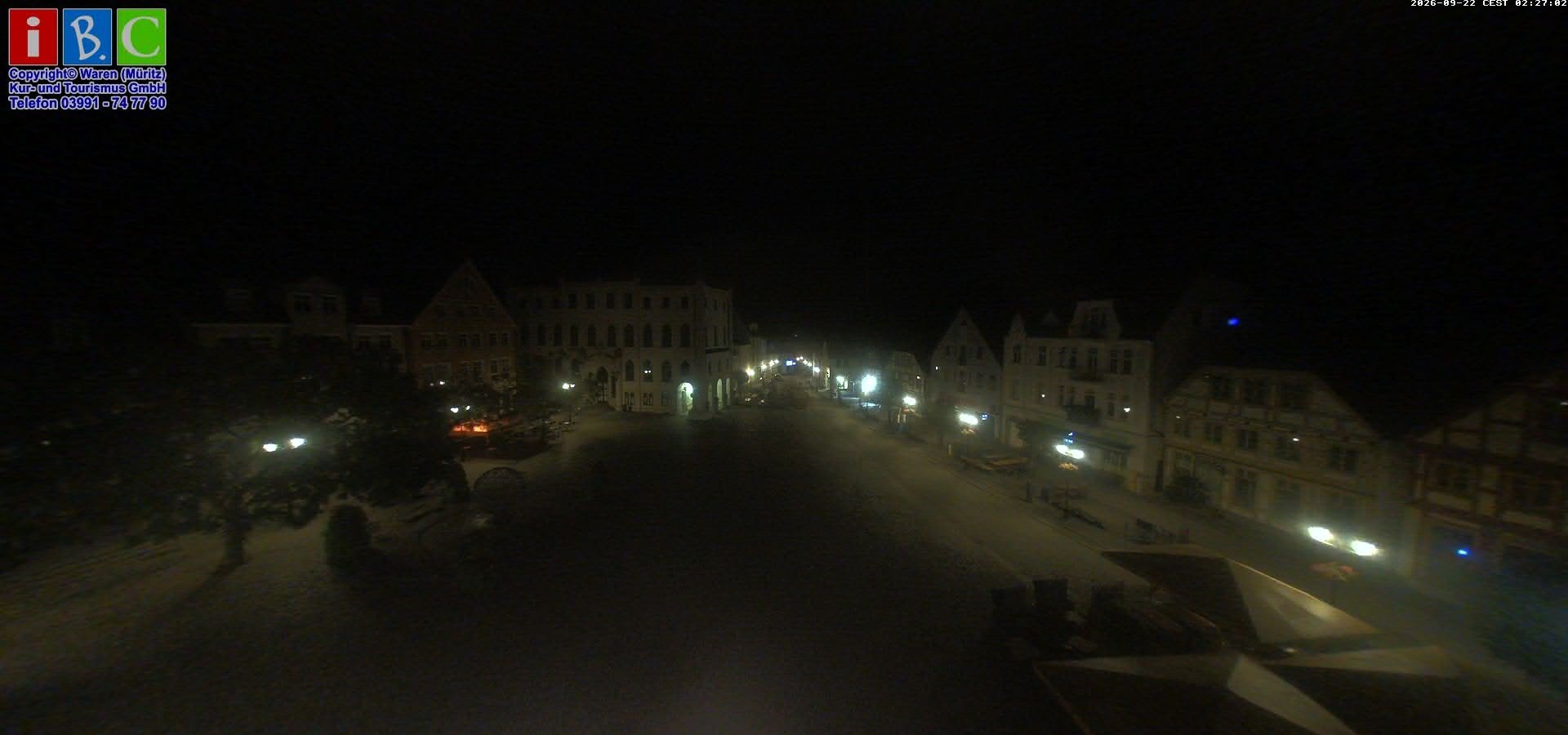 Archiv Foto Webcam Neuer Markt in Waren an der Müritz