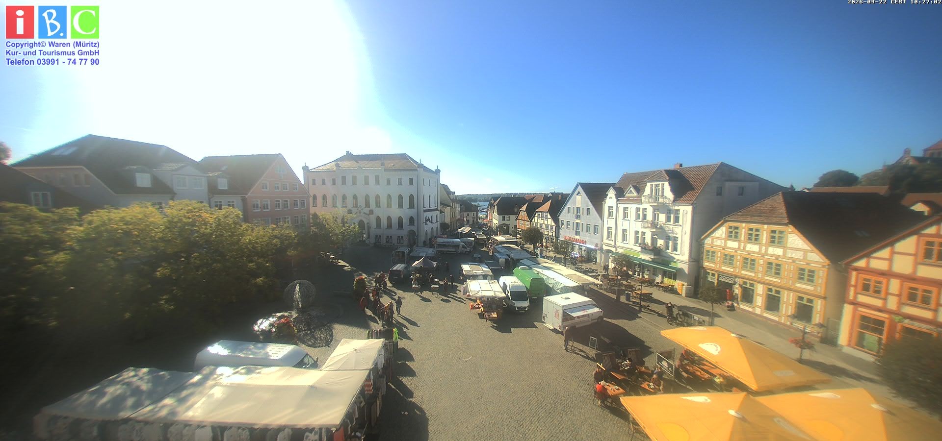 Archiv Foto Webcam Neuer Markt in Waren an der Müritz