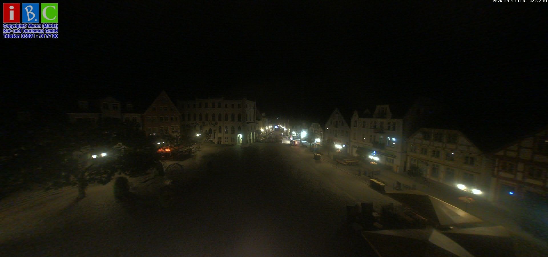 Archiv Foto Webcam Neuer Markt in Waren an der Müritz