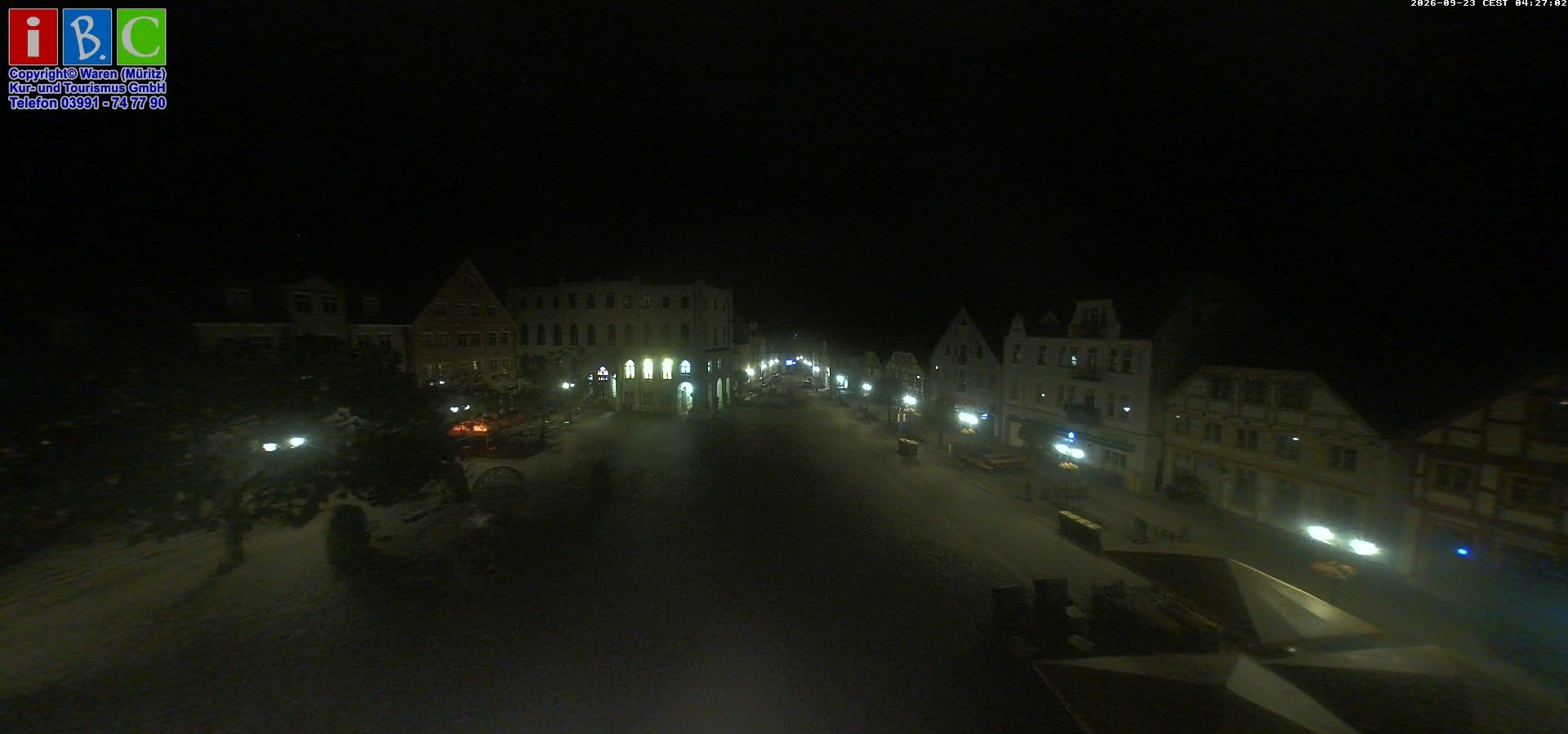 Archiv Foto Webcam Neuer Markt in Waren an der Müritz