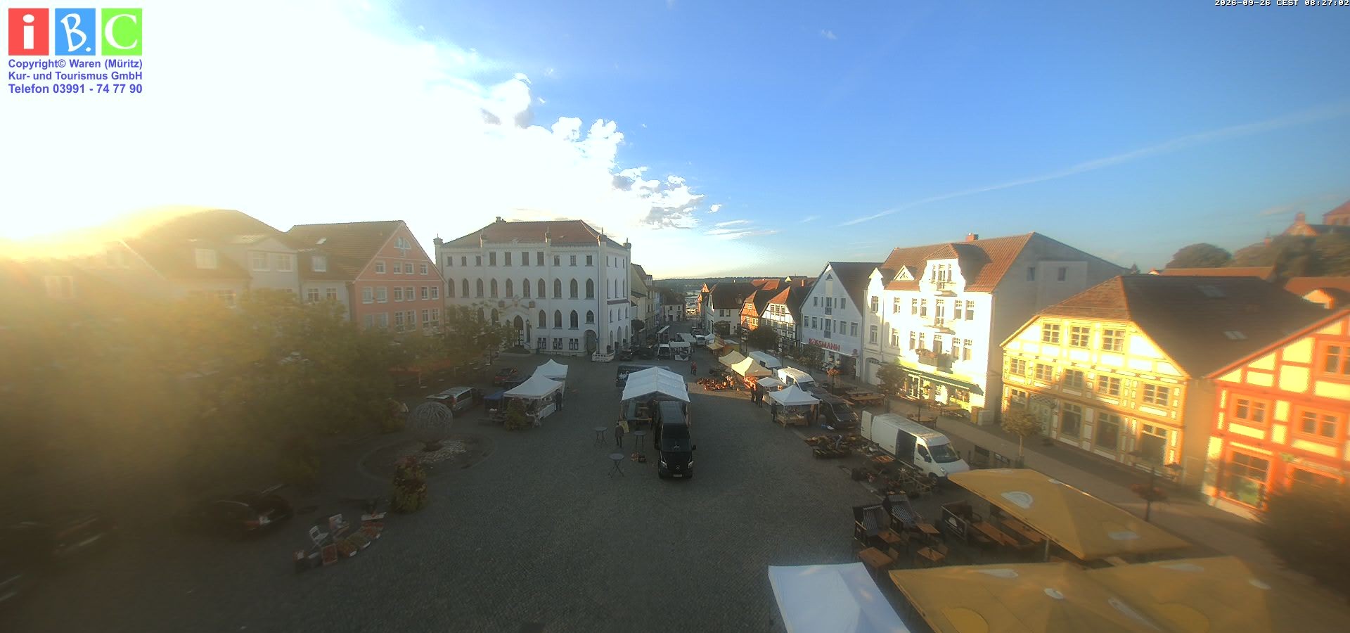Archived image Webcam Waren (Müritz) - Market place