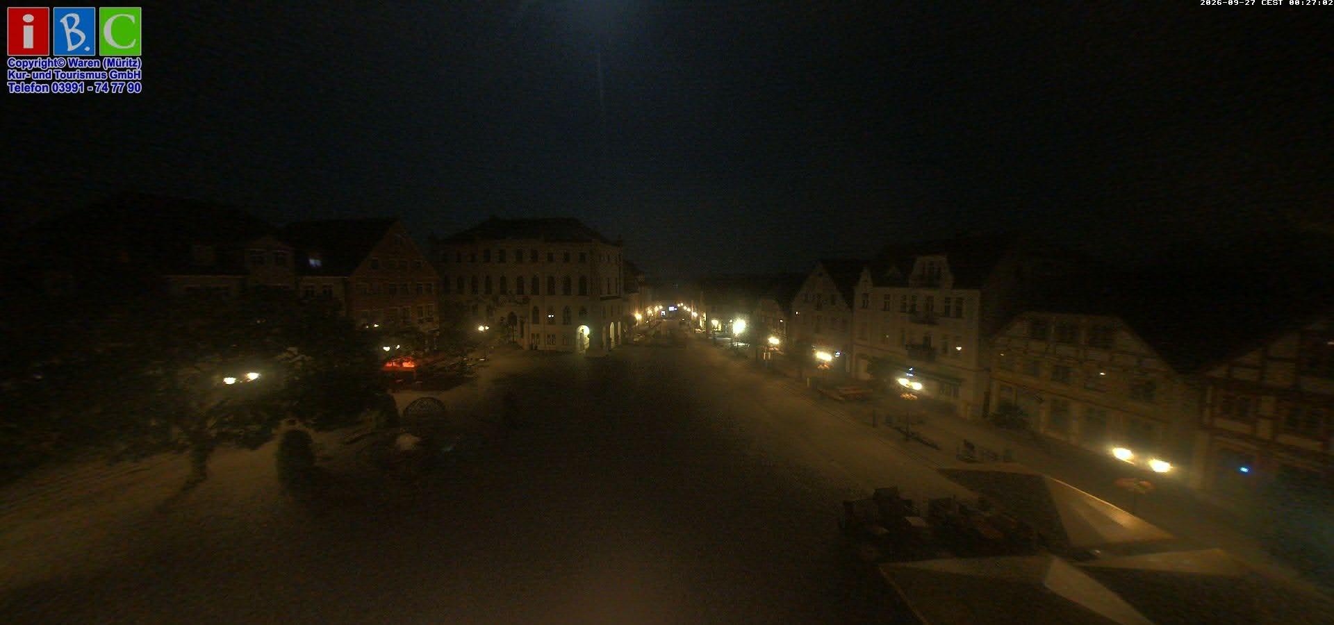 Archiv Foto Webcam Neuer Markt in Waren an der Müritz