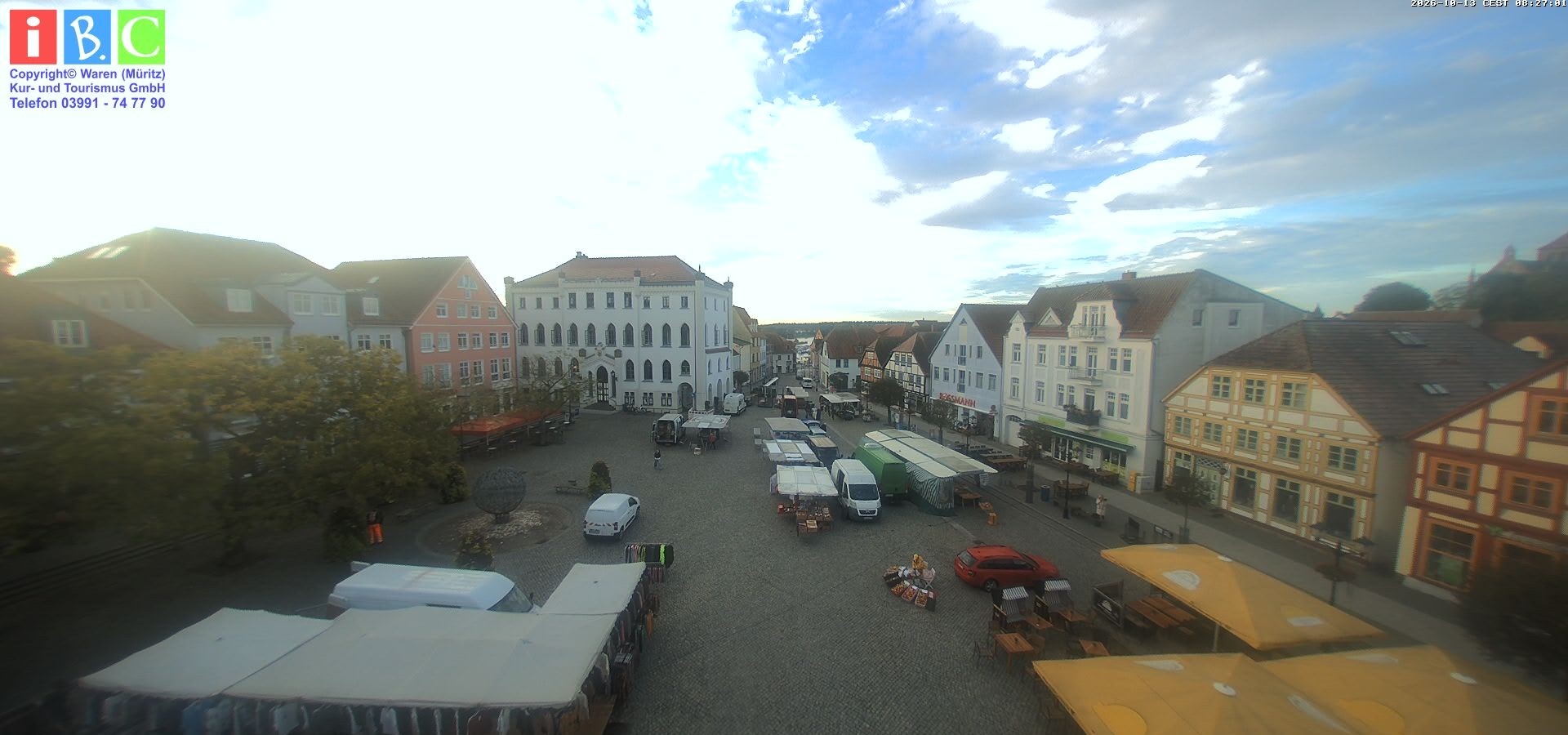 Archiv Foto Webcam Neuer Markt in Waren an der Müritz