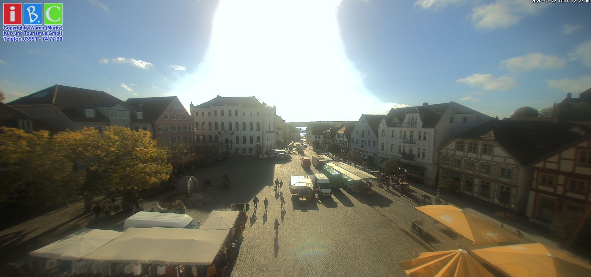 Archived image Webcam Waren (Müritz) - Market place