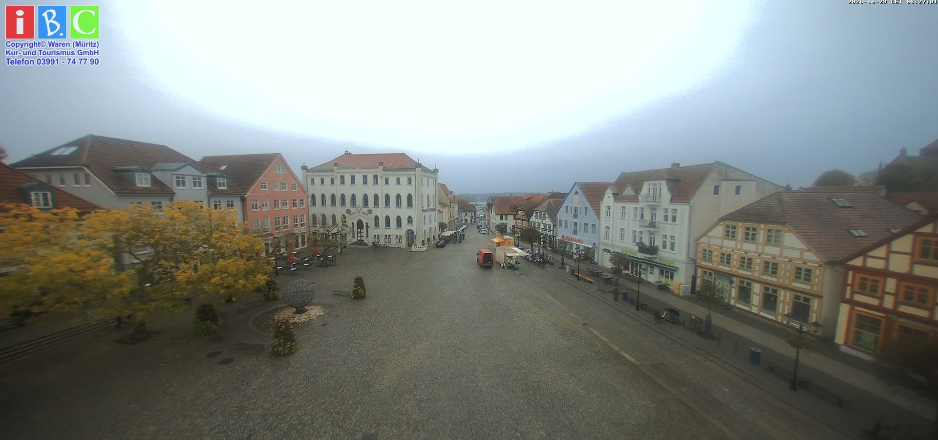 Archiv Foto Webcam Neuer Markt in Waren an der Müritz