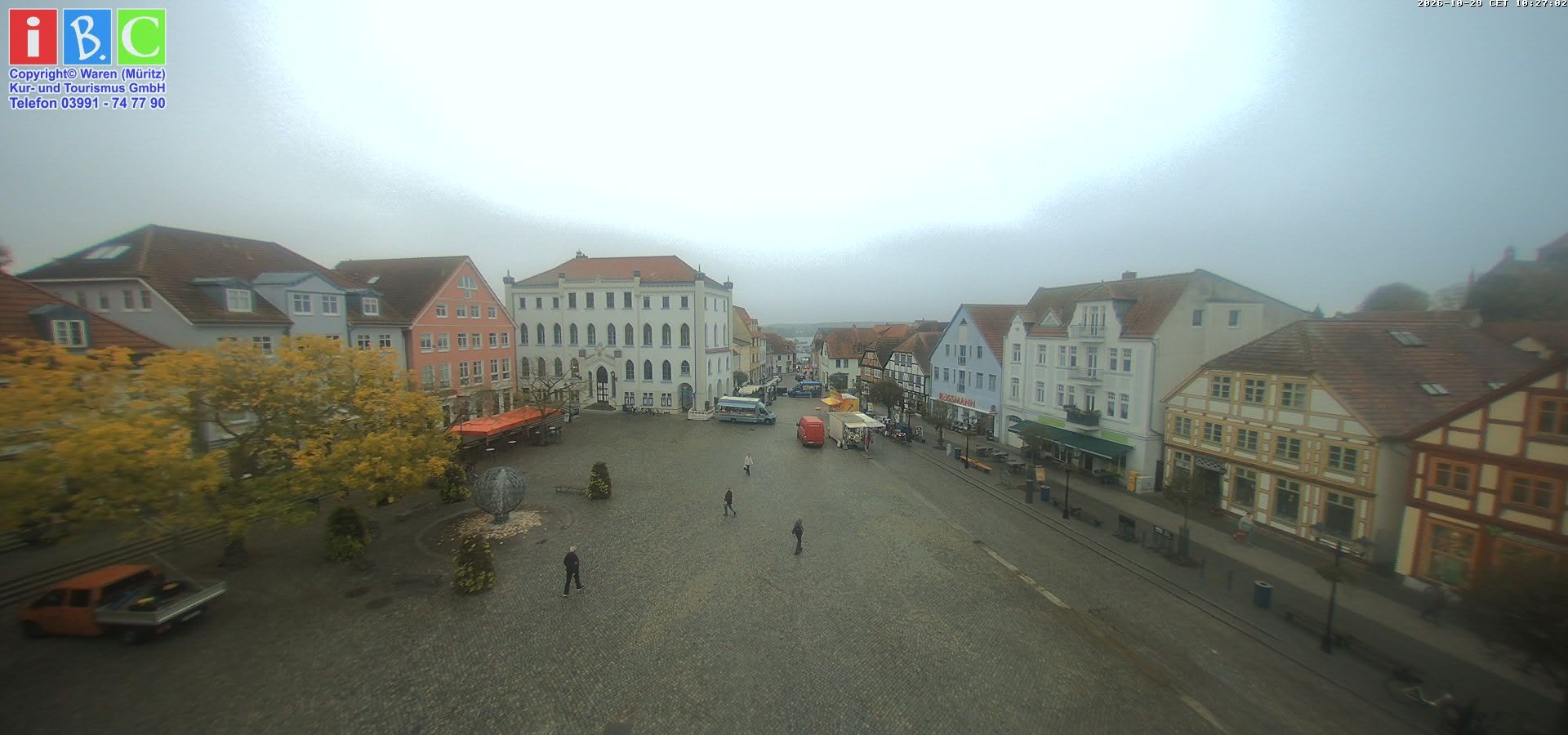 Archiv Foto Webcam Neuer Markt in Waren an der Müritz