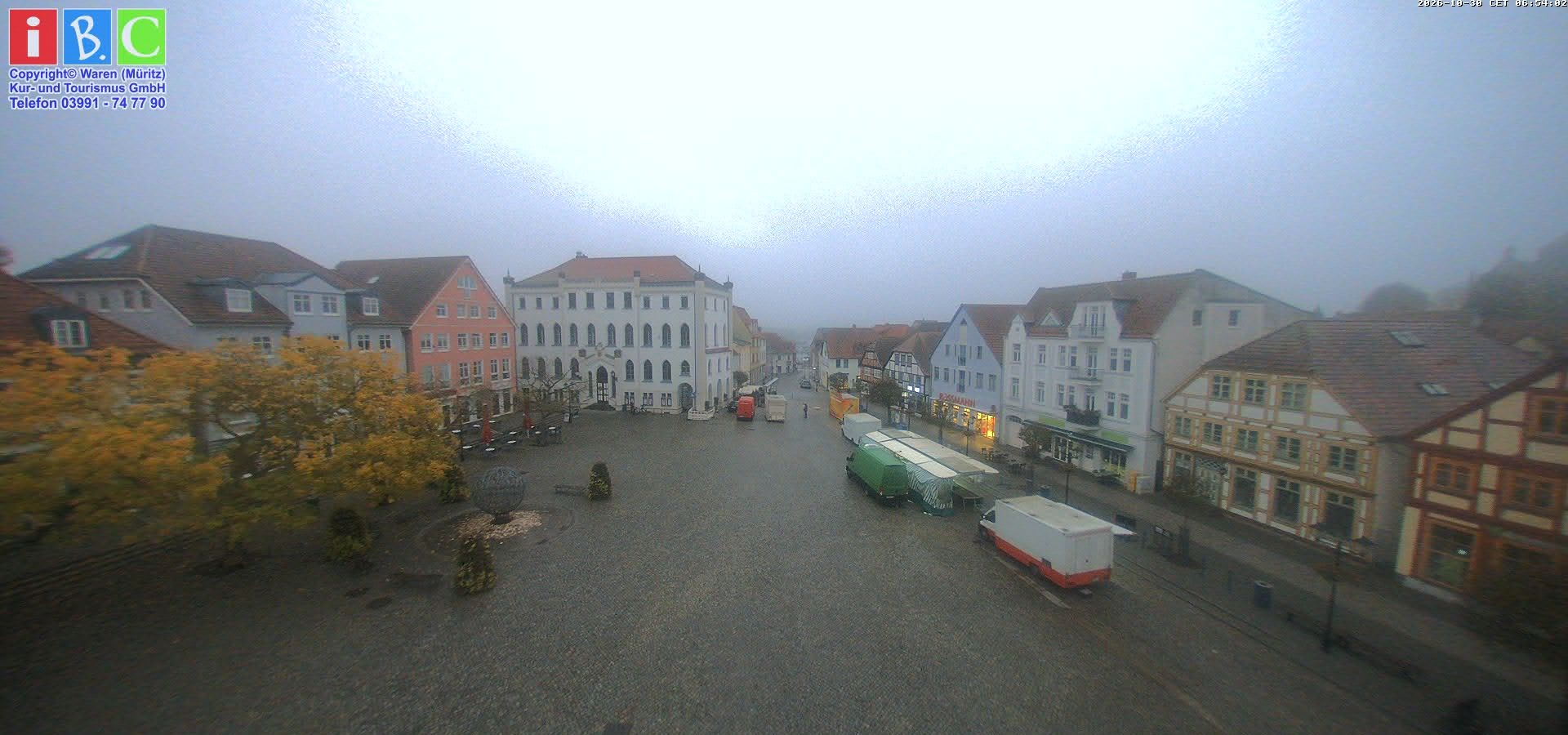 Archiv Foto Webcam Neuer Markt in Waren an der Müritz