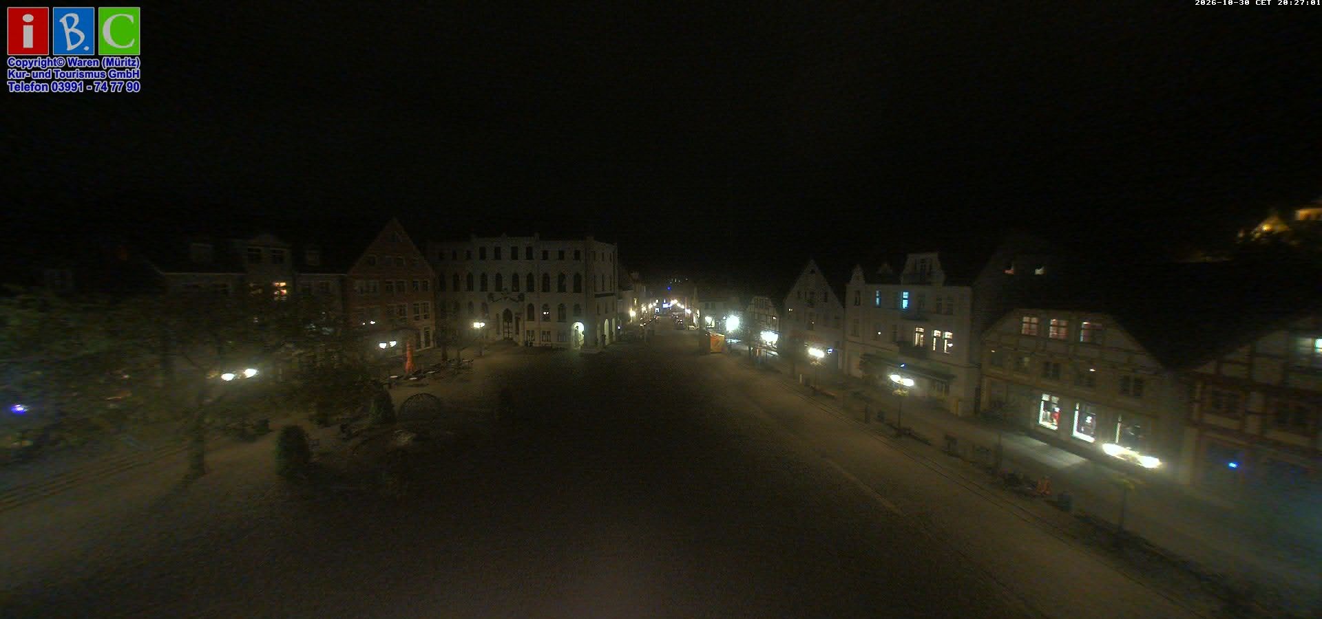 Archiv Foto Webcam Neuer Markt in Waren an der Müritz