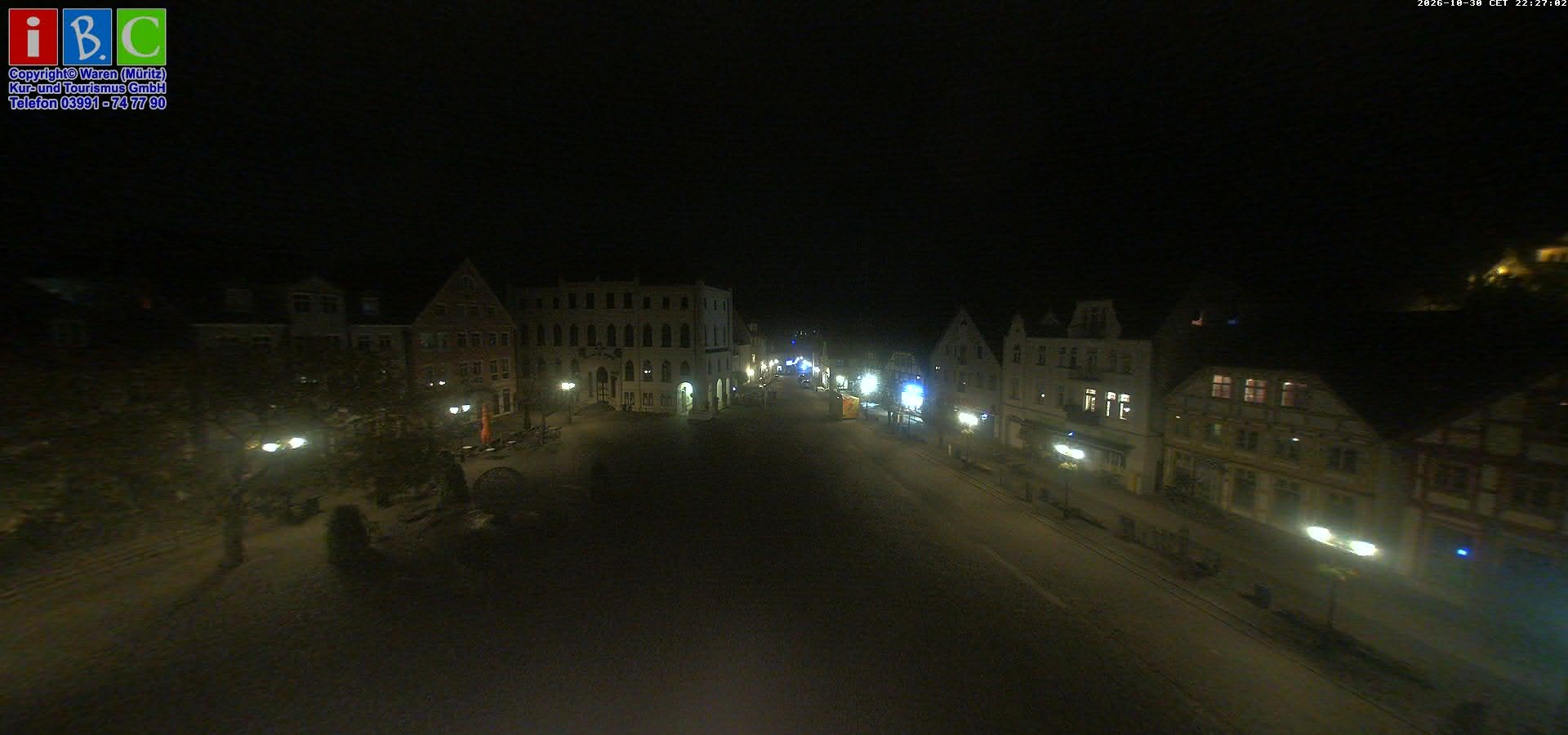 Archiv Foto Webcam Neuer Markt in Waren an der Müritz