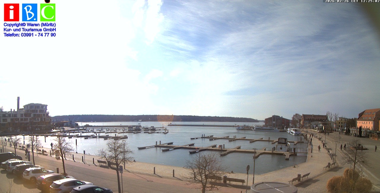 Archived image Webcam Harbour Waren (Müritz)