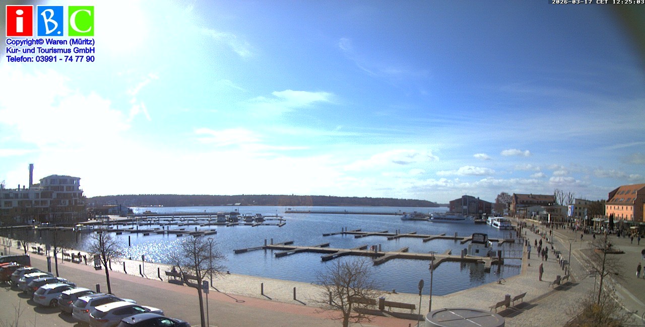 Archived image Webcam Harbour Waren (Müritz)