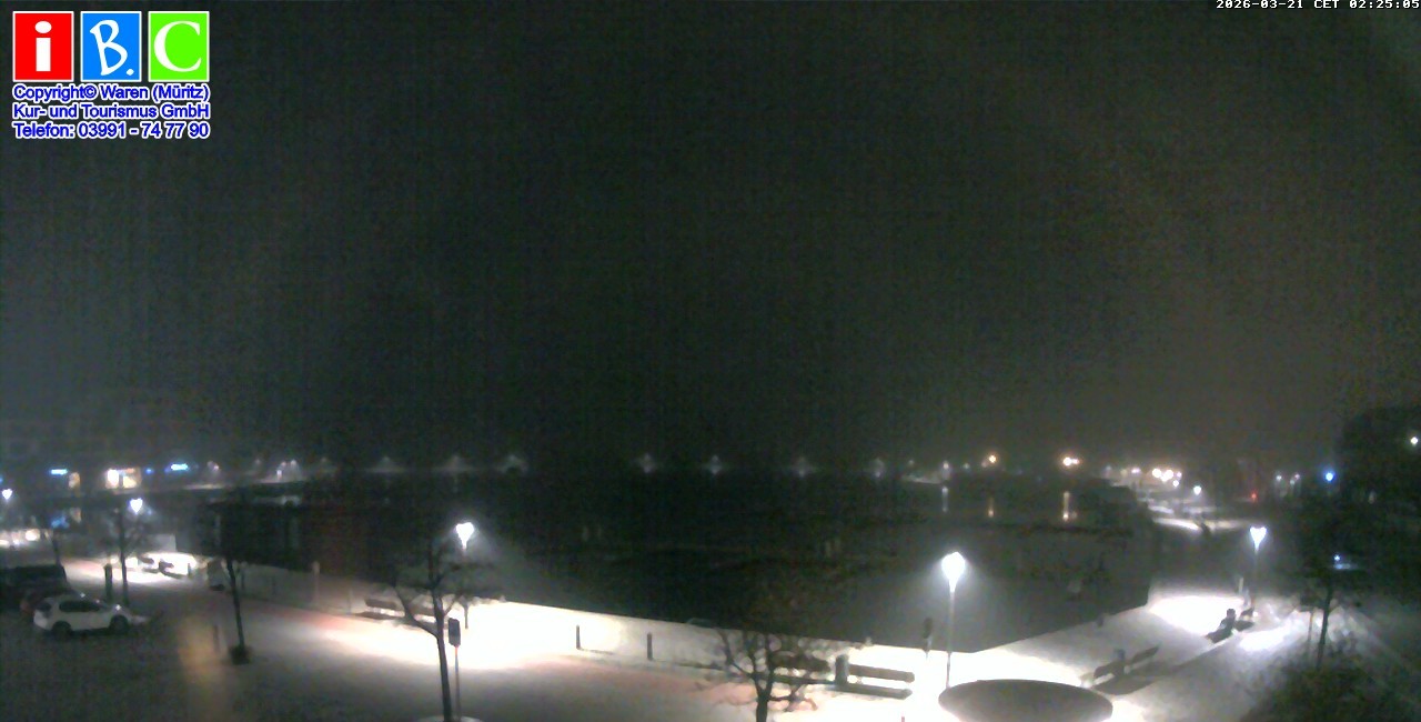 Archived image Webcam Harbour Waren (Müritz)