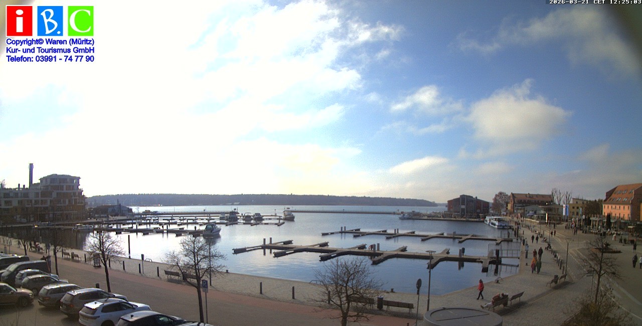 Archived image Webcam Harbour Waren (Müritz)