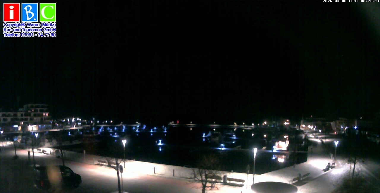 Archived image Webcam Harbour Waren (Müritz)