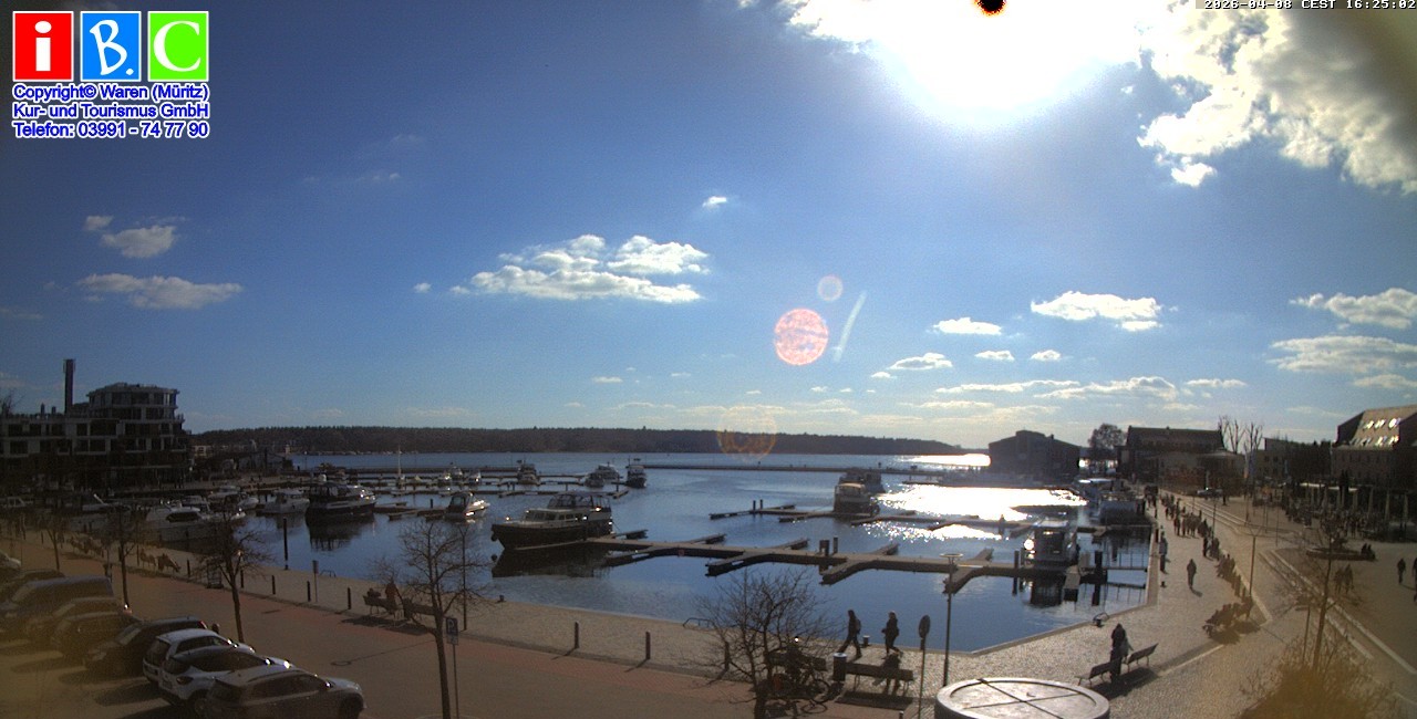 Archived image Webcam Harbour Waren (Müritz)