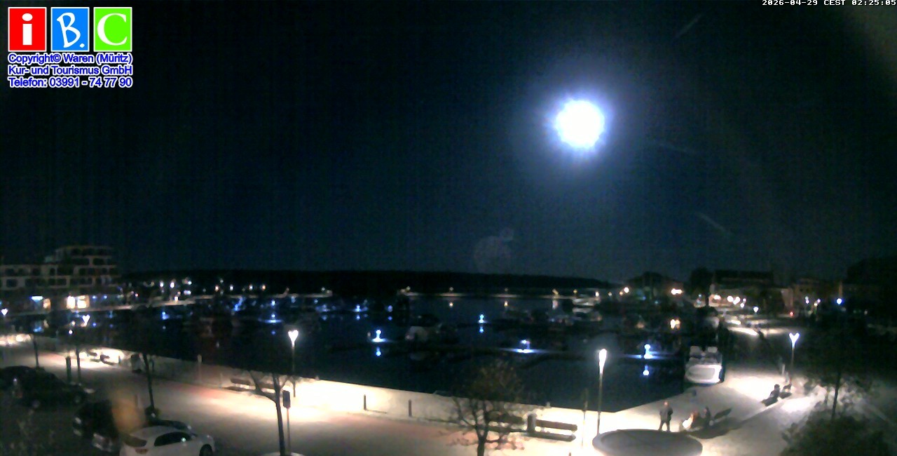 Archiv Foto Webcam Yachthafen Waren an der Müritz
