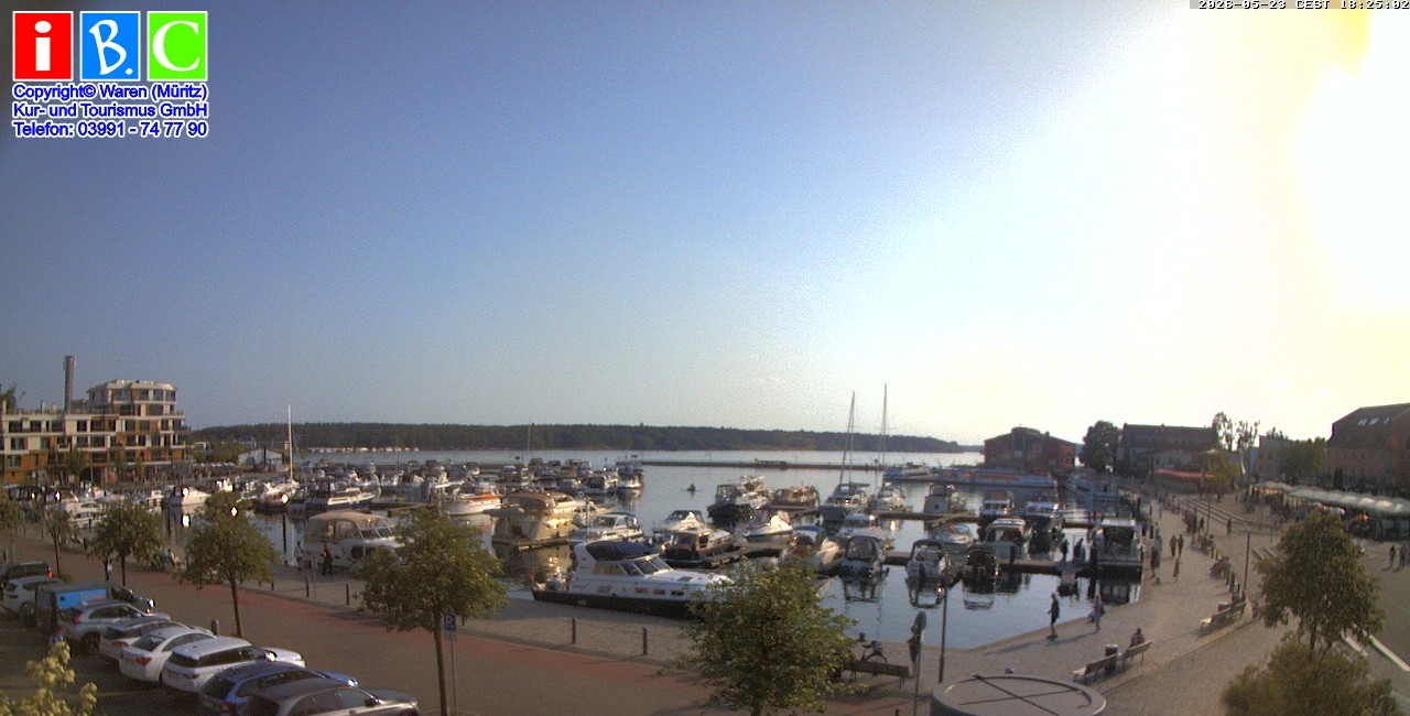 Archiv Foto Webcam Yachthafen Waren an der Müritz