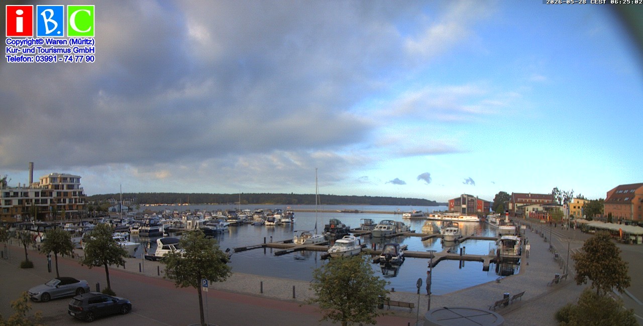 Archived image Webcam Harbour Waren (Müritz)