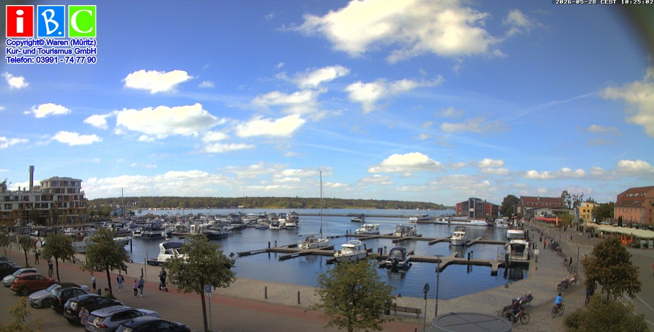Archived image Webcam Harbour Waren (Müritz)