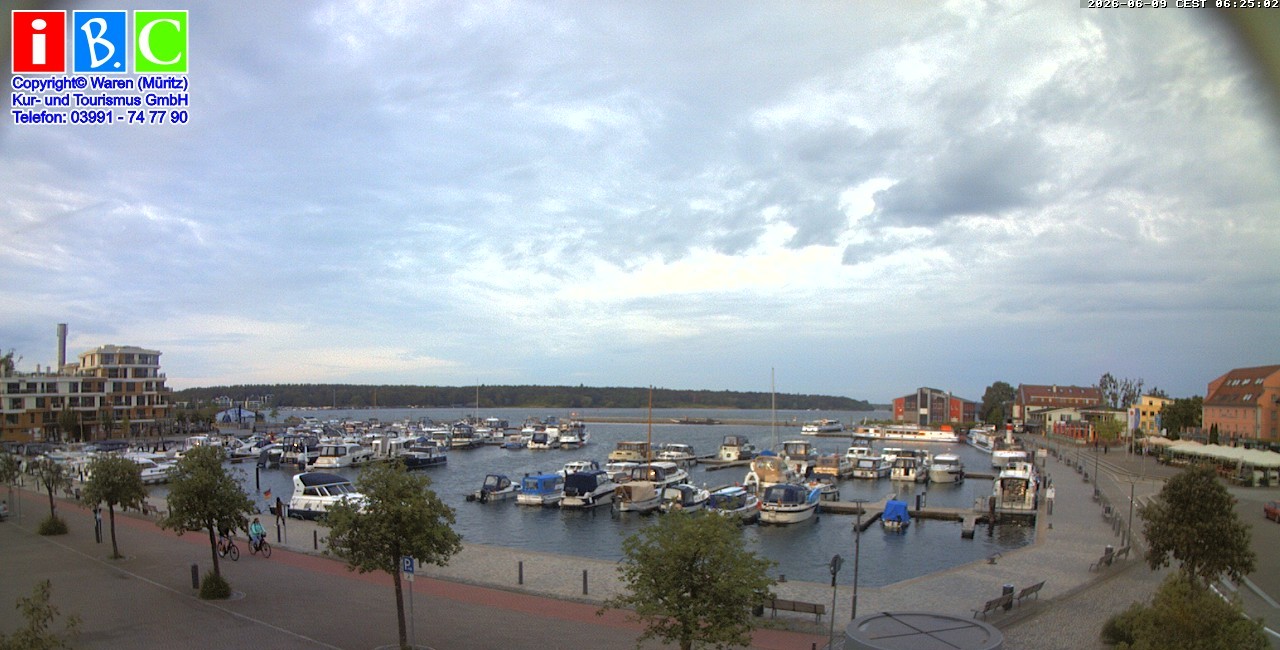 Archiv Foto Webcam Yachthafen Waren an der Müritz