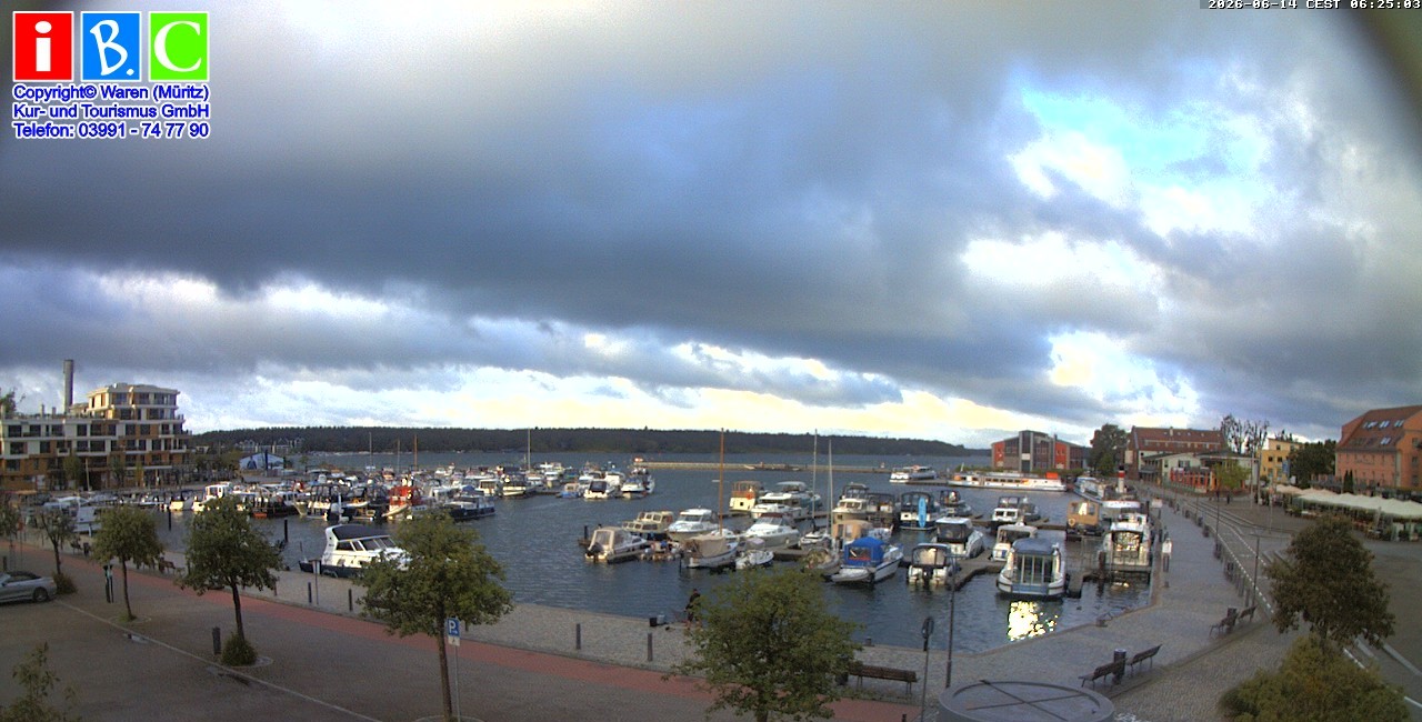 Archiv Foto Webcam Yachthafen Waren an der Müritz