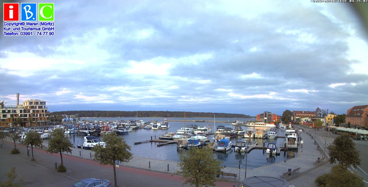 Archiv Foto Webcam Yachthafen Waren an der Müritz