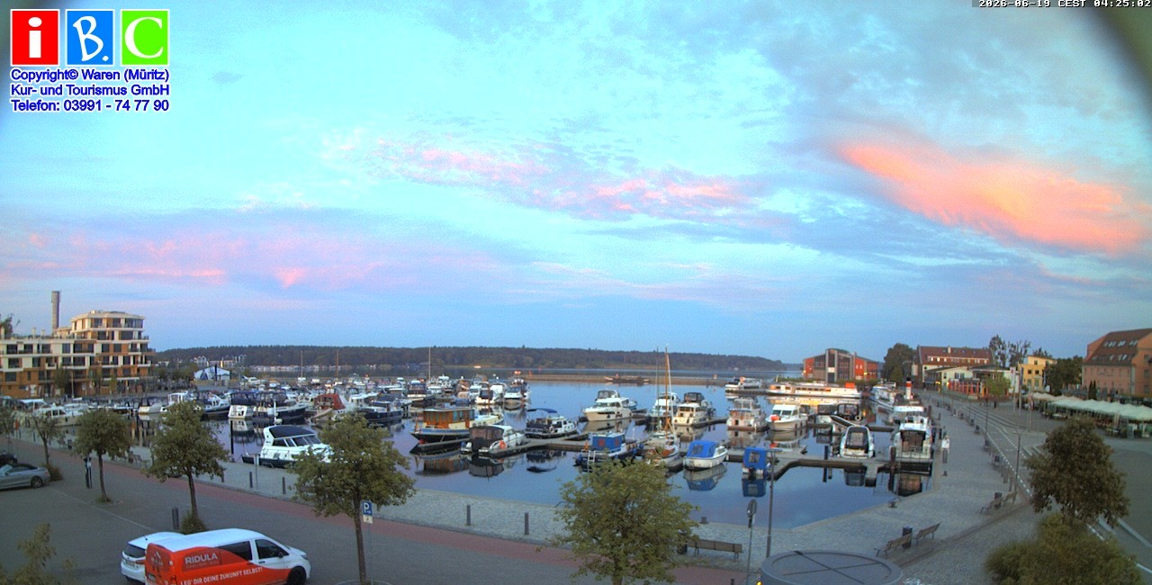Archiv Foto Webcam Yachthafen Waren an der Müritz