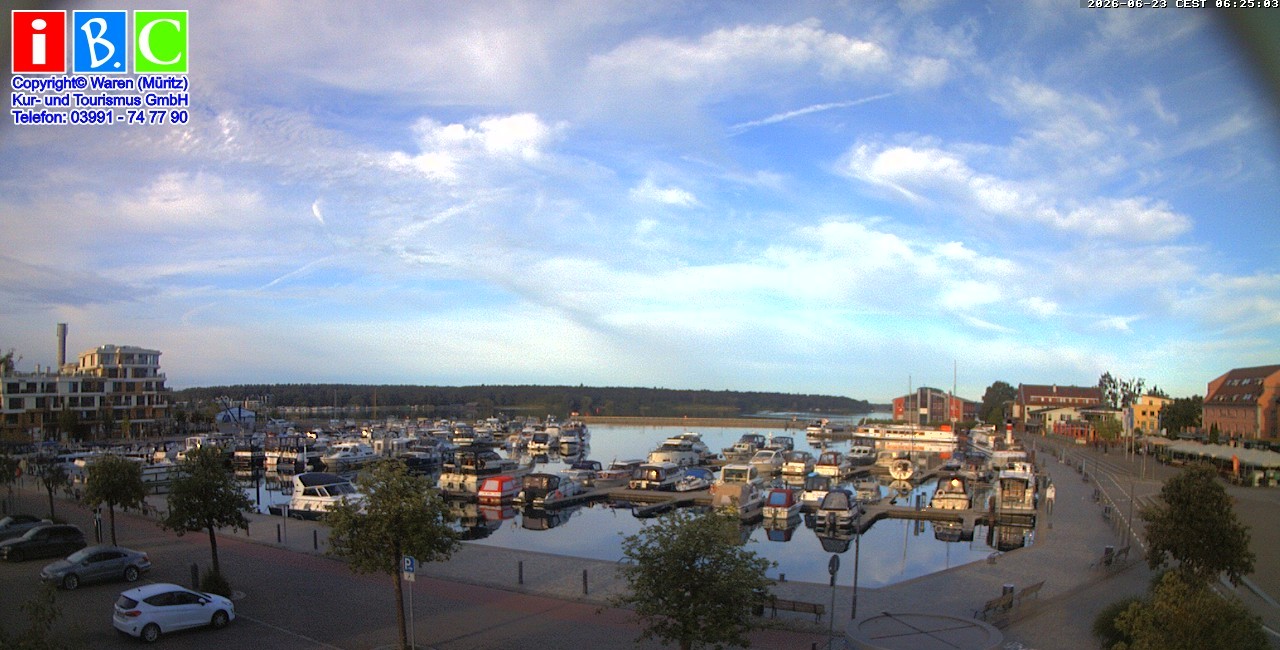 Archived image Webcam Harbour Waren (Müritz)