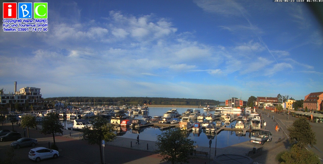 Archived image Webcam Harbour Waren (Müritz)