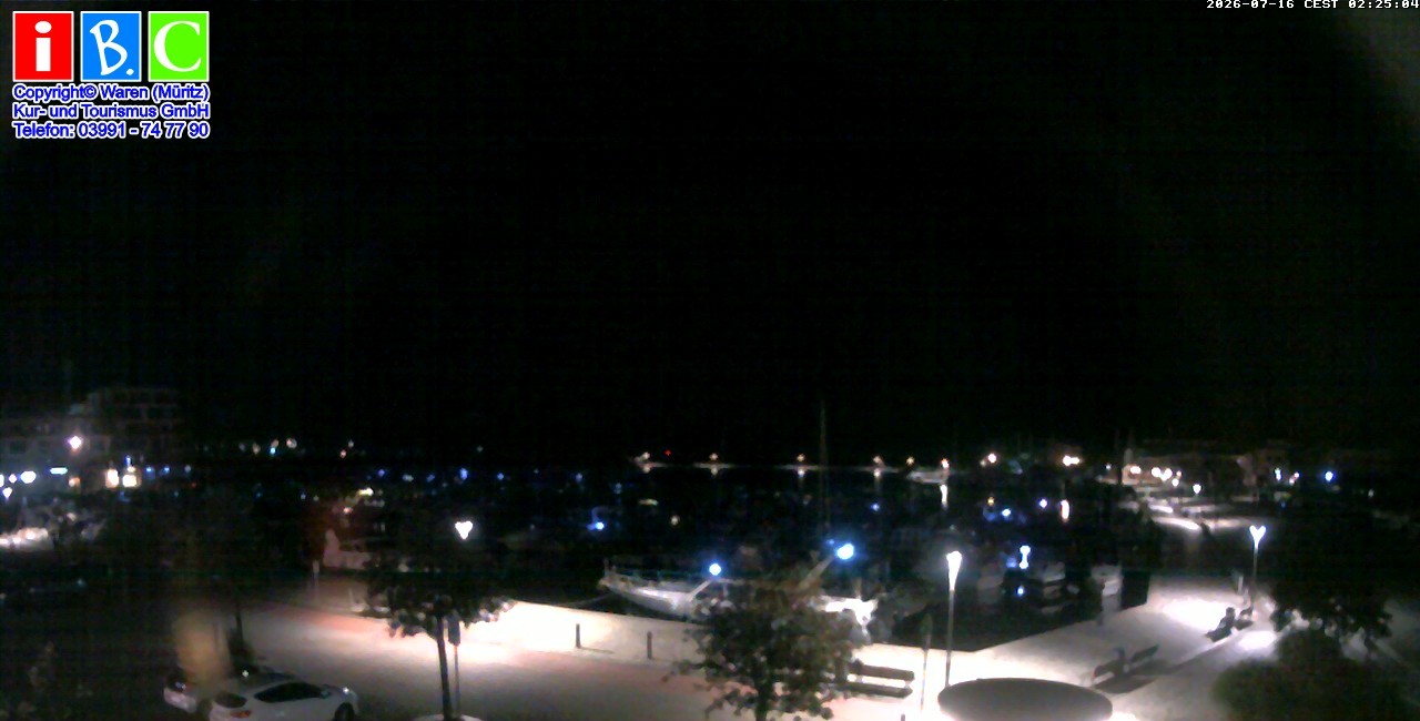 Archived image Webcam Harbour Waren (Müritz)