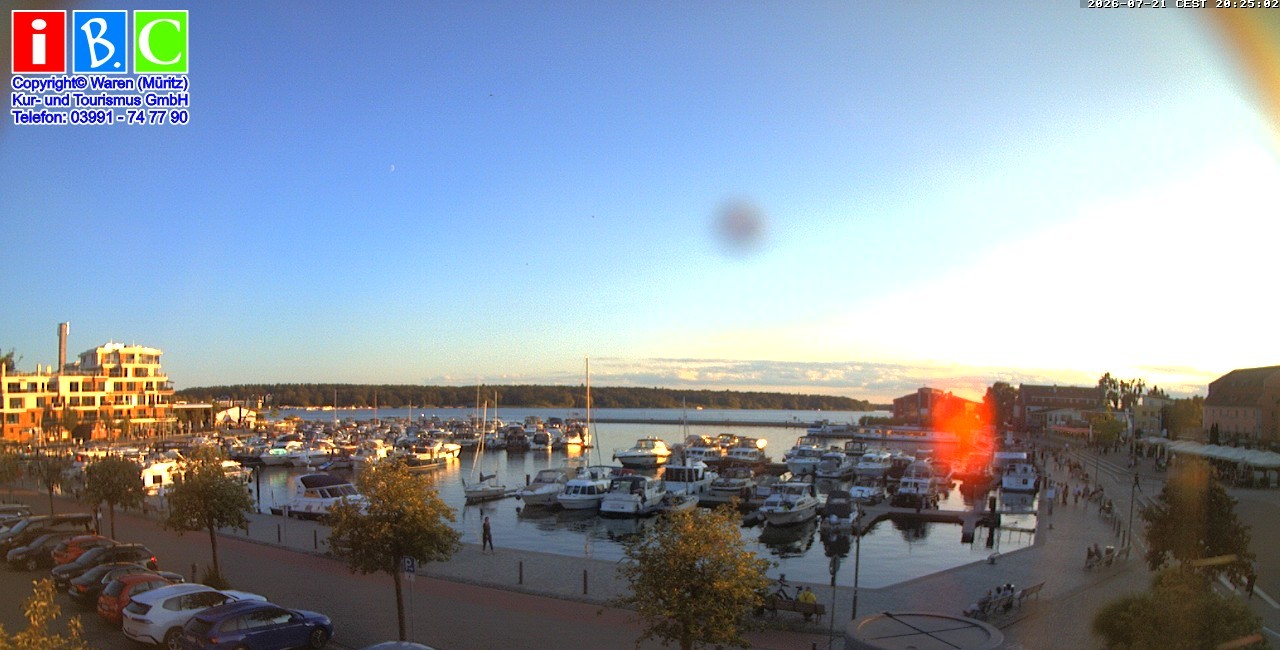 Archiv Foto Webcam Yachthafen Waren an der Müritz