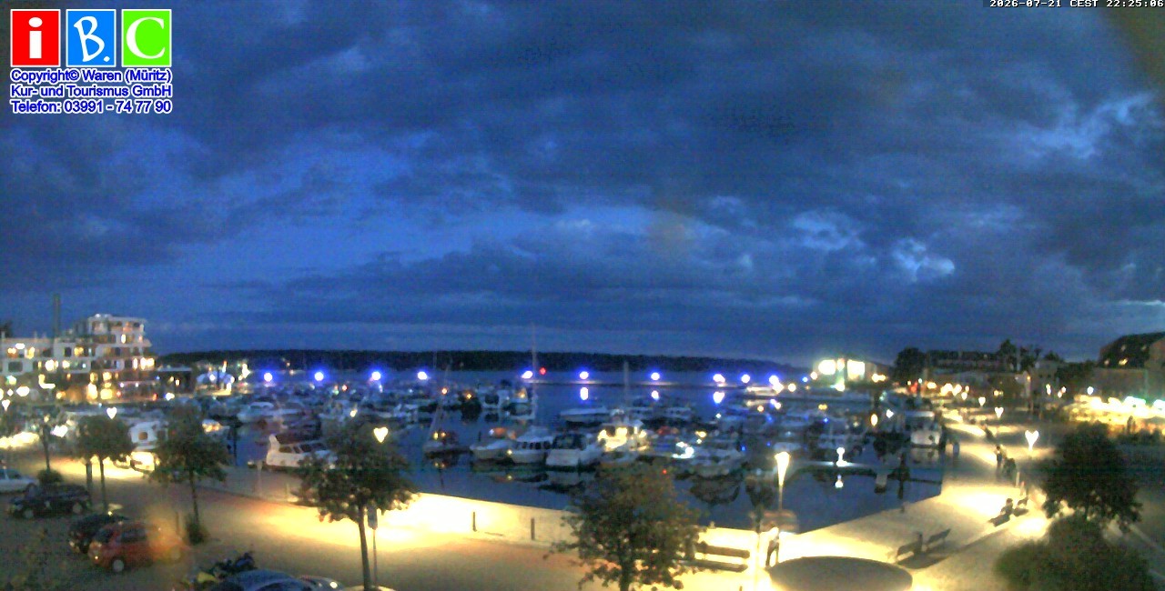 Archiv Foto Webcam Yachthafen Waren an der Müritz