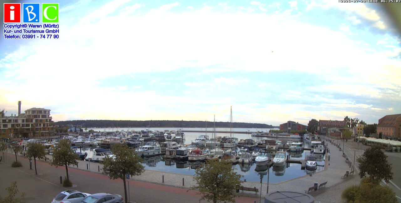 Archiv Foto Webcam Yachthafen Waren an der Müritz
