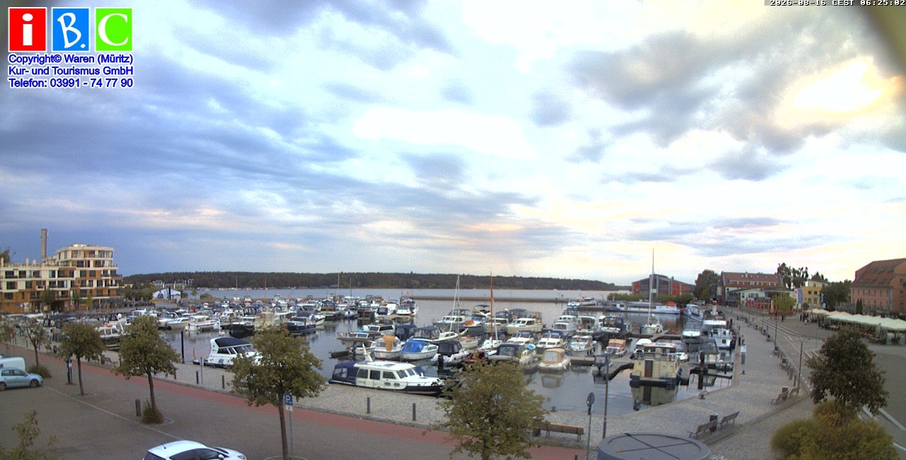 Archiv Foto Webcam Yachthafen Waren an der Müritz