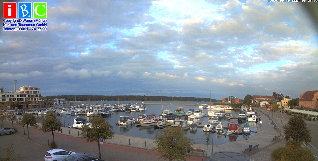 Archiv Foto Webcam Yachthafen Waren an der Müritz