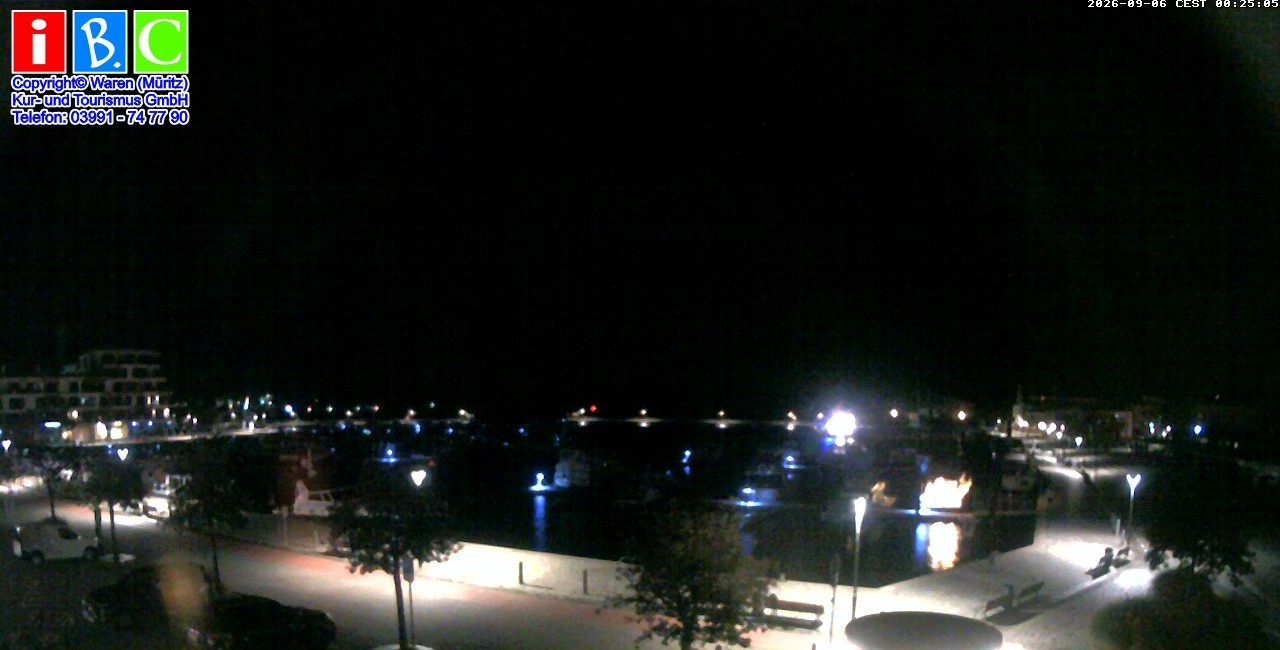Archived image Webcam Harbour Waren (Müritz)