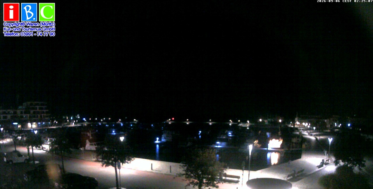 Archived image Webcam Harbour Waren (Müritz)
