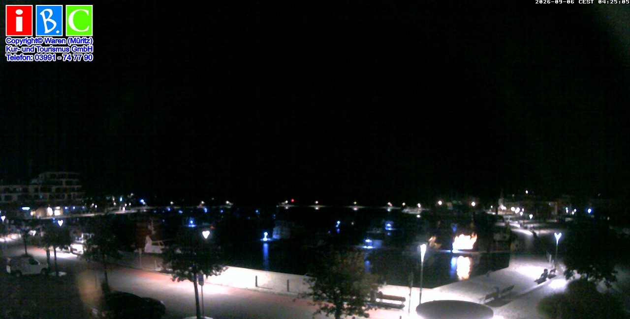 Archived image Webcam Harbour Waren (Müritz)