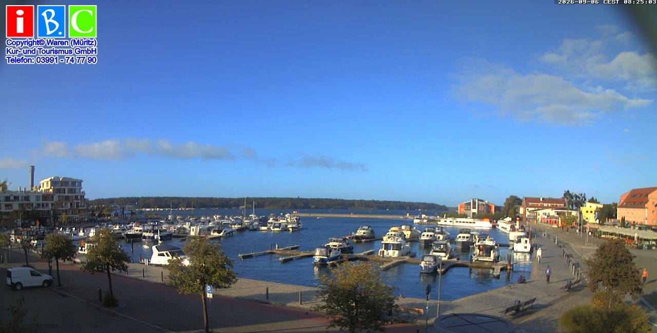 Archived image Webcam Harbour Waren (Müritz)