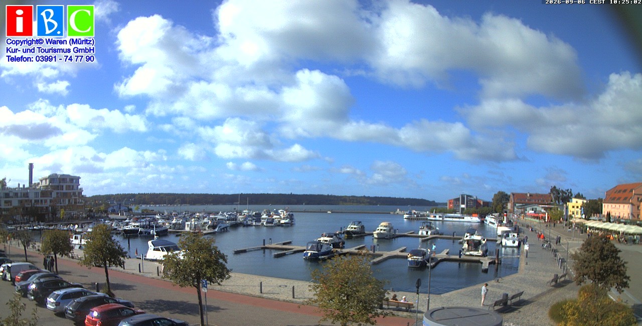 Archived image Webcam Harbour Waren (Müritz)